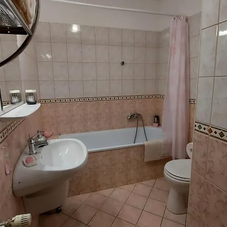 Vukman דירה Sárvár